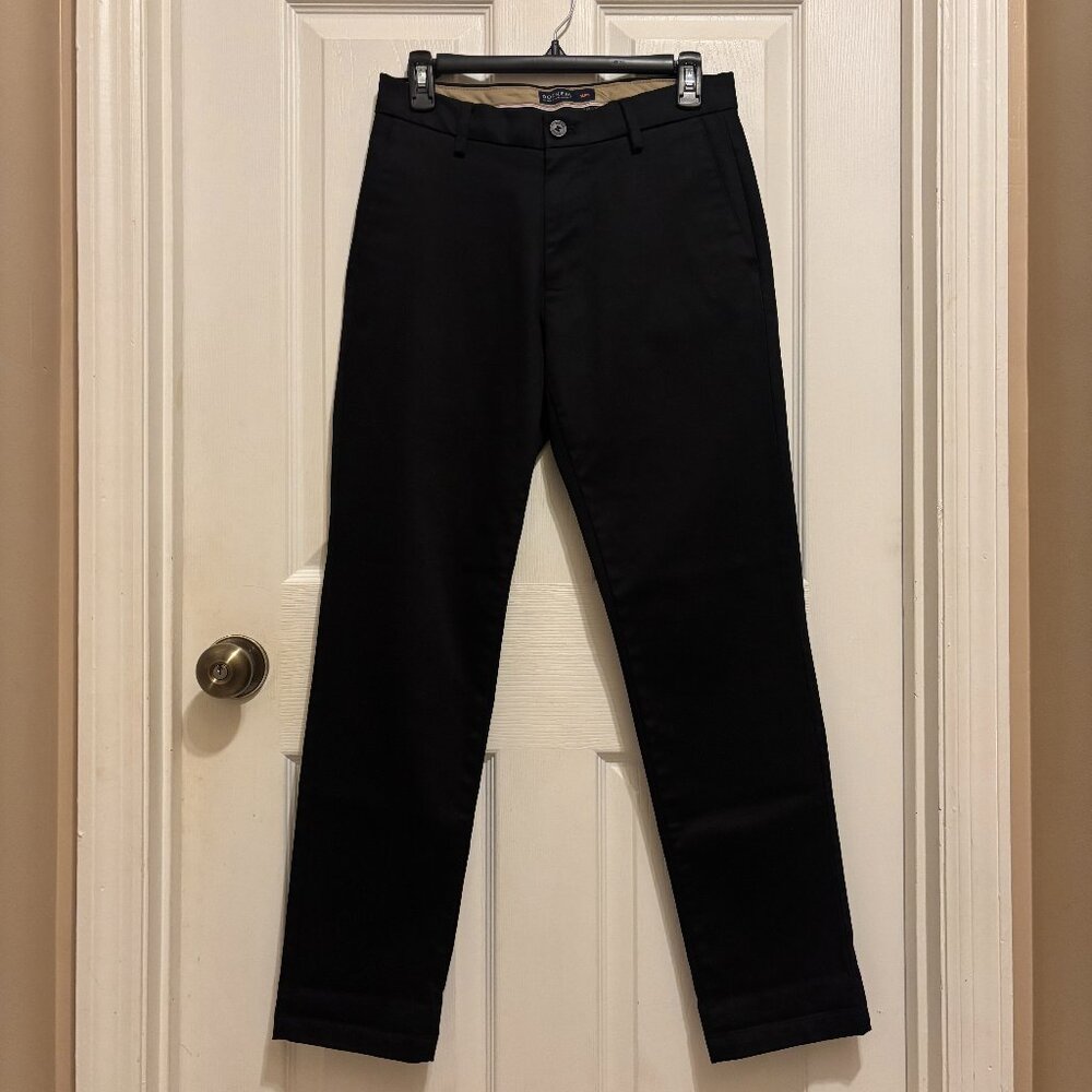 Dockers Signature Khaki Black Slim fit 28x30 Excellent condition!